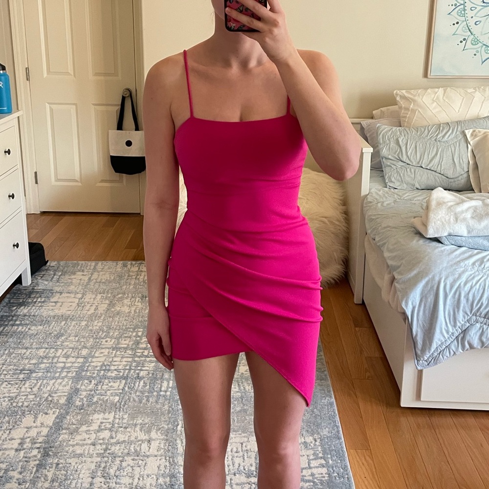 Pink bodycon mini dress